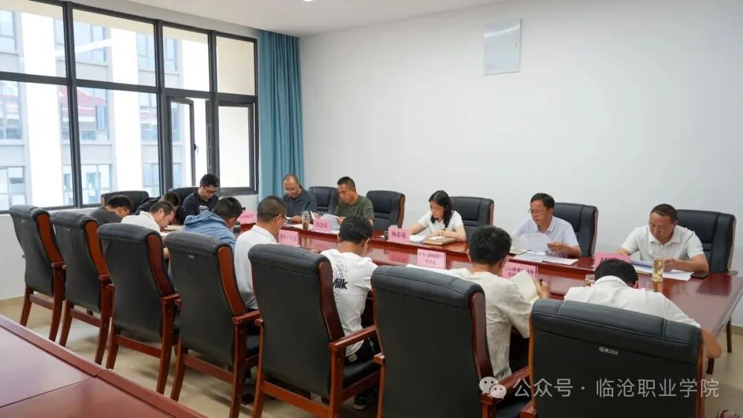 beat365官方网站党委专题研究干部人才队伍建设工作